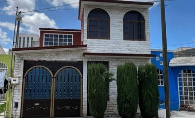 CASA EN VENTA FRACC. LA COLONIA