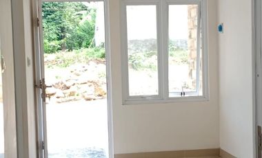 40 Menit YIA, Bale Sedayu, Rumah Sederhana