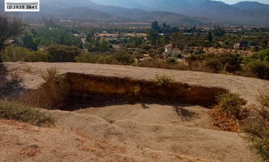 🏠Se vende hermosa casa en parcela, en sector Alhue.🏠