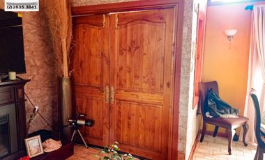 🏠Se vende hermosa casa en parcela, en sector Alhue.🏠