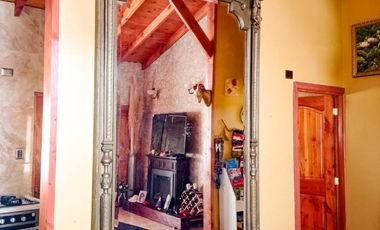 🏠Se vende hermosa casa en parcela, en sector Alhue.🏠