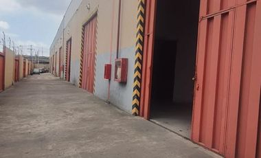 En alquiler estratégica bodega en complejo km 7.5 vía Daule