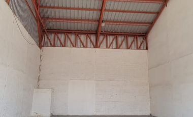 En alquiler estratégica bodega en complejo km 7.5 vía Daule