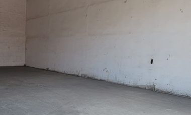 En alquiler estratégica bodega en complejo km 7.5 vía Daule