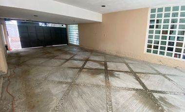 Excelente casa cerca de Bosques, Santa Fe e Interlomas