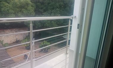VENDO CASA EN CONDOMINIO; BARRIO  PORVENIR