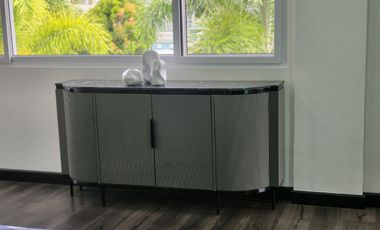 ULTRA Modern  & Cozy House in South FOrbes with panoramic view of Laguna De Bay and Mt. makiling 36M super Nego