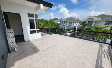 ULTRA Modern  & Cozy House in South FOrbes with panoramic view of Laguna De Bay and Mt. makiling 36M super Nego