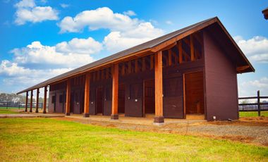 TALCA!! SAN CLEMENTE!! SE VENDE BELLO HARAS O TERRENO PARA INVERSION INMOBILIARIA