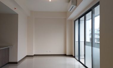 For sale 3 bedroom rent to own high end condo in St. Moritz Mckinley West BGC