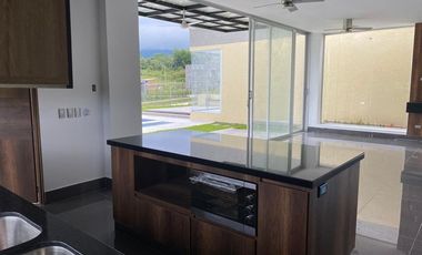 ESPECTACULAR CASA CAMPESTRE IBAGUÉ PISCINA PRIVADA EN VENTA (1 SOLO NIVEL)(NUEVA)