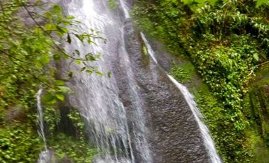 HERMOSO TERRENO CON UNA CASCADA.  EN TENANGO DE DORIA