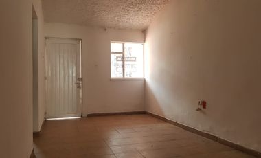 ARRIENDO CASA POBLADO GIRON