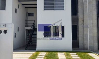 Casa Duplex en venta, 2 recámaras, Fracc. Sendas, El Marqués Querétaro