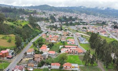 Excelente inversión, dos lotes en venta juntos, 224m2 cada uno, cerca al centro de Azogues.