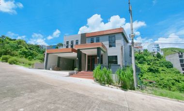 4 Bedroom Zen House and Lot For Sale in Tisa Cebu