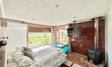 Se venden dos casas en sitio de 9.264m2, sector rural de Rauco, Curicó