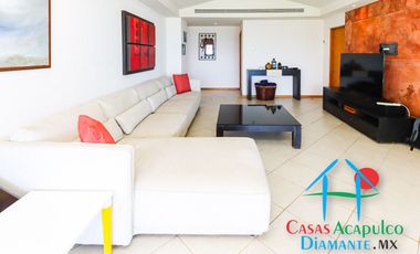 Departamento de playa completamente reparado. Con terraza y vista al mar