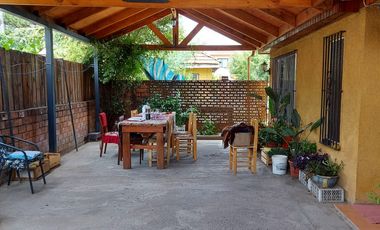 VENTA CASA 4D 2B, ANGOL