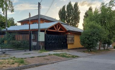 VENTA CASA 4D 2B, ANGOL