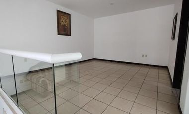 EN VENTA CASA POR LA ANAHUAC SANTA CRUZ XOXOCOTLAN OAXACA