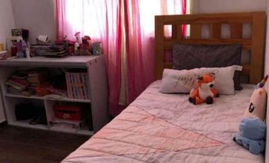 VENTA 45% OFF $1,950,000 m/n NO CREDITOS Solo recursos propios de contado. Descubre la combinación perfecta de espacio, confort en nuestra casa de 250