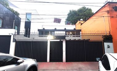 VENTA  CASA CALLE  IXCATEOPAN COLONIA SANTA CRUZ ATOYAC BENITO JUAREZ CDMX.