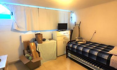 VENTA  CASA CALLE  IXCATEOPAN COLONIA SANTA CRUZ ATOYAC BENITO JUAREZ CDMX.