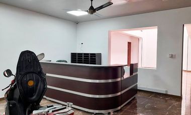 PR17205 Venta de casa comercial en Prado Centro