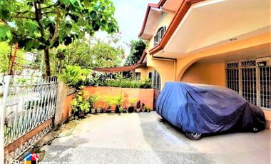 rush for sale house and lot with 5 car parking in punta cebu city