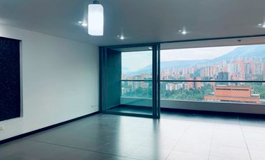 PR18177 Apartamento en arriendo en el sector Loma de Las Brujas