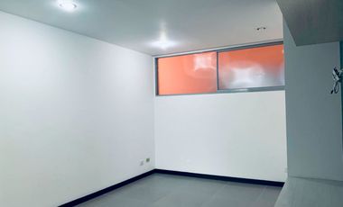 PR18177 Apartamento en arriendo en el sector Loma de Las Brujas