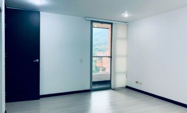 PR18177 Apartamento en arriendo en el sector Loma de Las Brujas