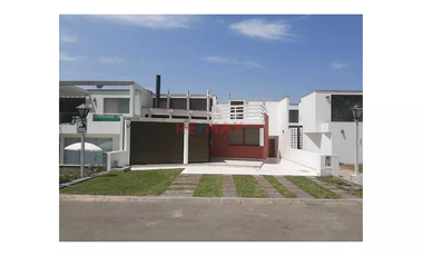 Casa De Playa Totoritas (Permite Intercambio Permuta Con Otro Inmuebles)