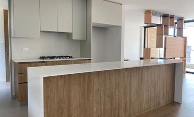 PR17608 Apartamento en arriendo en el sector Cola Del Zorro