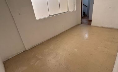 ALQUILO LOCAL COMERCIAL EN AV ARAMBURÚ SAN ISIDRO