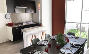 Casa de 2 recámaras en Villas de la Estancia a 8 minutos del Pueblito Querétaro
