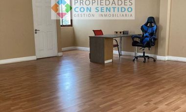 CASA ESTILO MEDITERRÁNEA EN CONDOMINIO SEGURO EN LOMAS DE LO AGUIRRE