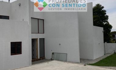 CASA ESTILO MEDITERRÁNEA EN CONDOMINIO SEGURO EN LOMAS DE LO AGUIRRE
