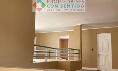 CASA ESTILO MEDITERRÁNEA EN CONDOMINIO SEGURO EN LOMAS DE LO AGUIRRE