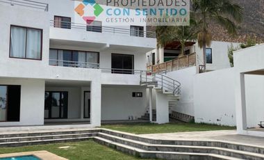 CASA ESTILO MEDITERRÁNEA EN CONDOMINIO SEGURO EN LOMAS DE LO AGUIRRE