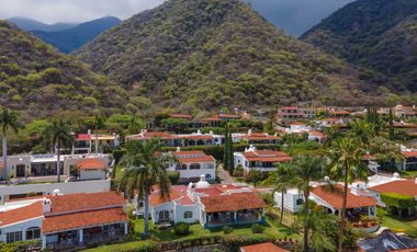 Preciosa casa en la seguridad de villas del tepalo!