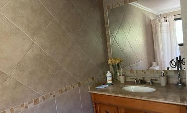 Casa Maravillosa  en exclusivo Sector Loncomilla