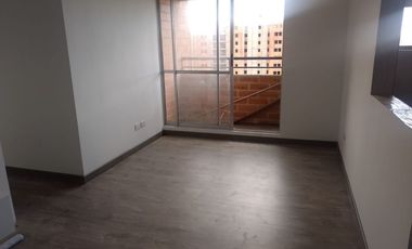 SE ARRIENDA LINDO APARTAMENTO EN MURANO