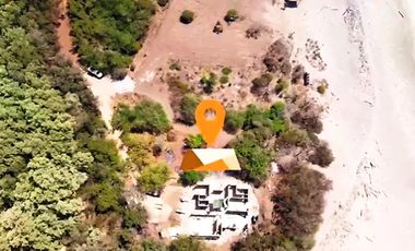 TERRENO A PIE DE LA PLAYA LAS GARZAS A POCOS MINUTOS DE HUATULCO.