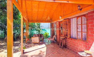 Leon Propiedades vende casa en sitio, en Av. Ambrosio O’Higgins, Curacavi.