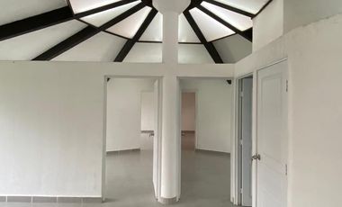 VENDO BONITA CASA CON ALBERCA EN TETELCINGO CUAUTLA MORELOS