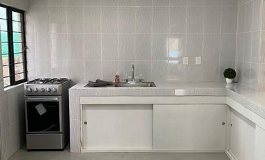 VENDO BONITA CASA CON ALBERCA EN TETELCINGO CUAUTLA MORELOS