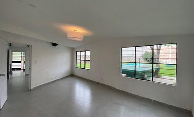 VENDO BONITA CASA CON ALBERCA EN TETELCINGO CUAUTLA MORELOS