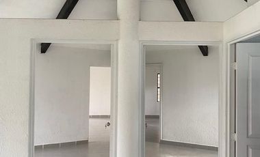 VENDO BONITA CASA CON ALBERCA EN TETELCINGO CUAUTLA MORELOS